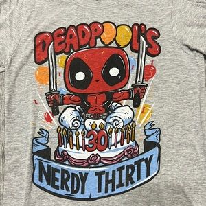 Size xs mens dead pool pop funko tee